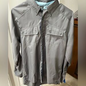Huk Men's Grey Fishing Shirt size S vented with subtle blue detailing